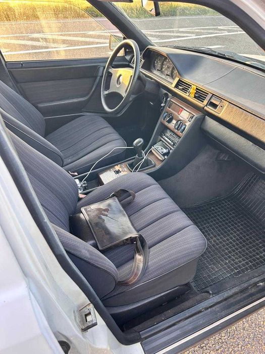Mercedes-Benz W124 1984р 2.0 disel