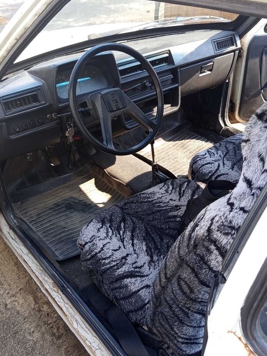 Продам автомобіль Таврія