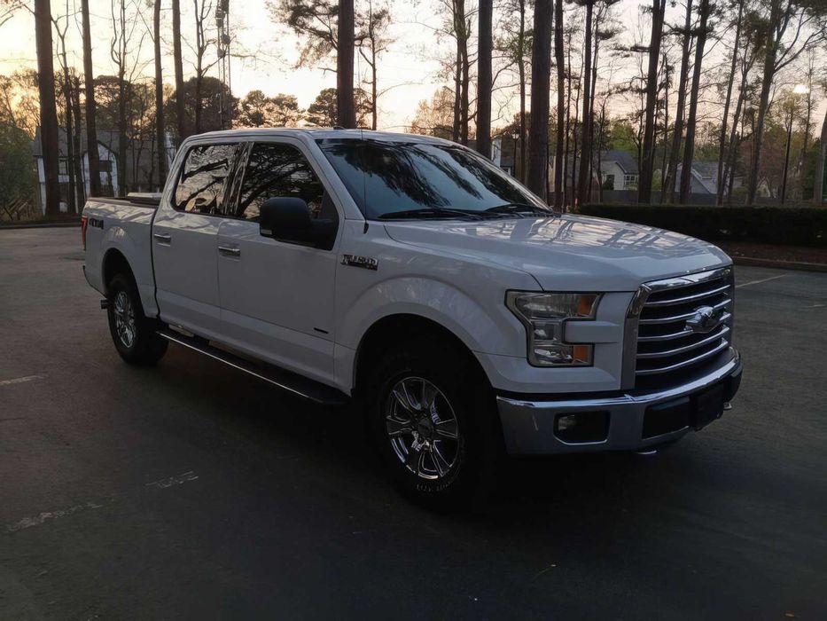 Ford F-150 XLT      2015
