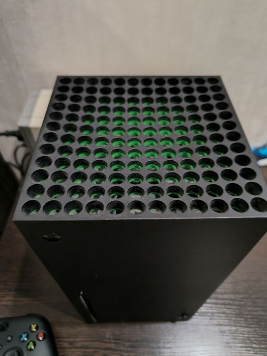 Xbox Series X в хорошому стані