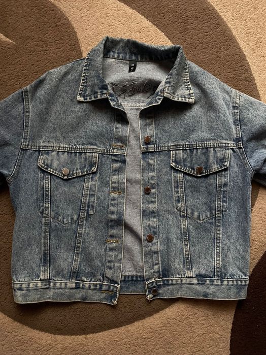 Курточки, джинсовкі, косухі