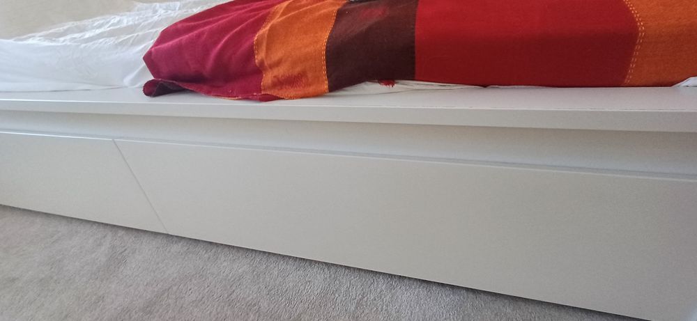 Cama malm ikea com arrumação, estrado e colchão