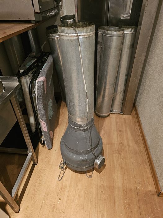 Вытяжной зонт, оцинкованные трубы, колена, вентилятор турбовент 315