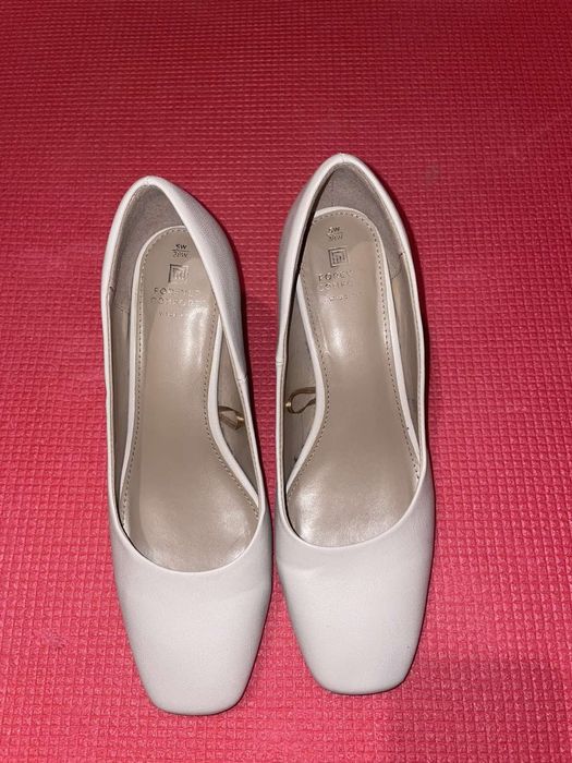 Туфлі  зручні та стильні