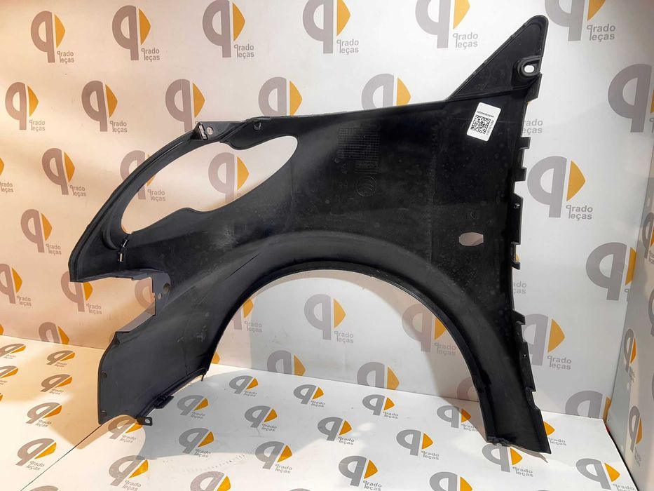 Guarda lamas frente direito Smart Fortwo 450 2g