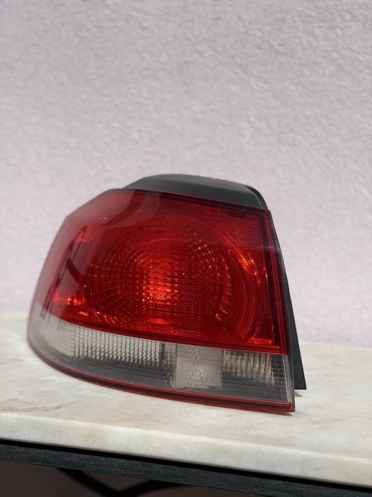 Farolins traseiros golf 6