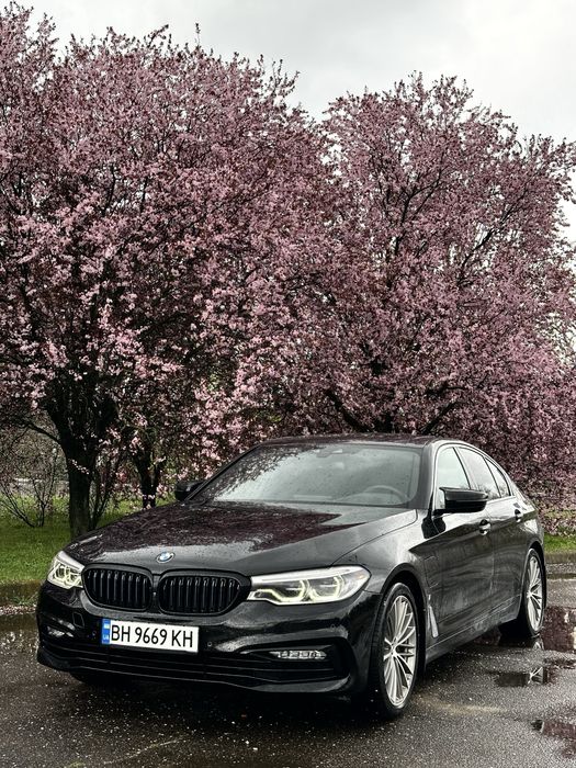 BMW 530e 2018 не бита
