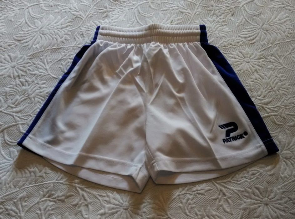 lote de 13 conjuntos (camisola+calção) Patrick
