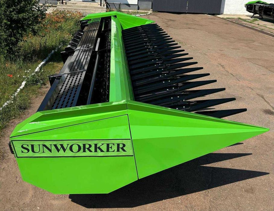 Жниварка соняшникова ЖСН жатка Sun Worker S 8.4m (Sunspeed Maizco)