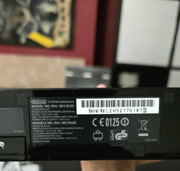 Nintendo Wii Preta (Versão GameCube compatível)