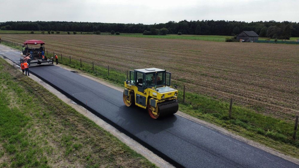 Asfalt Remont Nawierzchni Asfaltowej Układanie Mas Układanie Poboczy