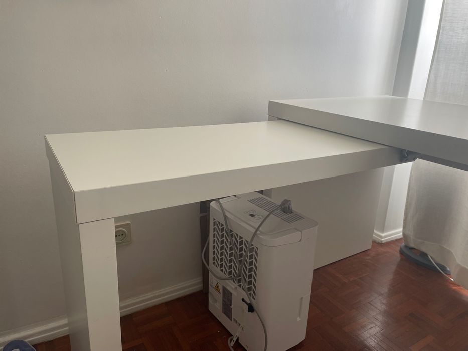 Secretária c/painel extraível IKEA