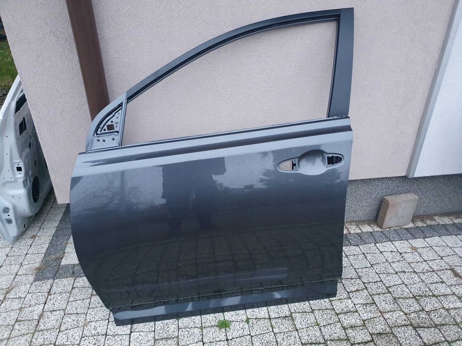 Двери передние задние правые левые Toyota Rav4 IV рест до рест разбор