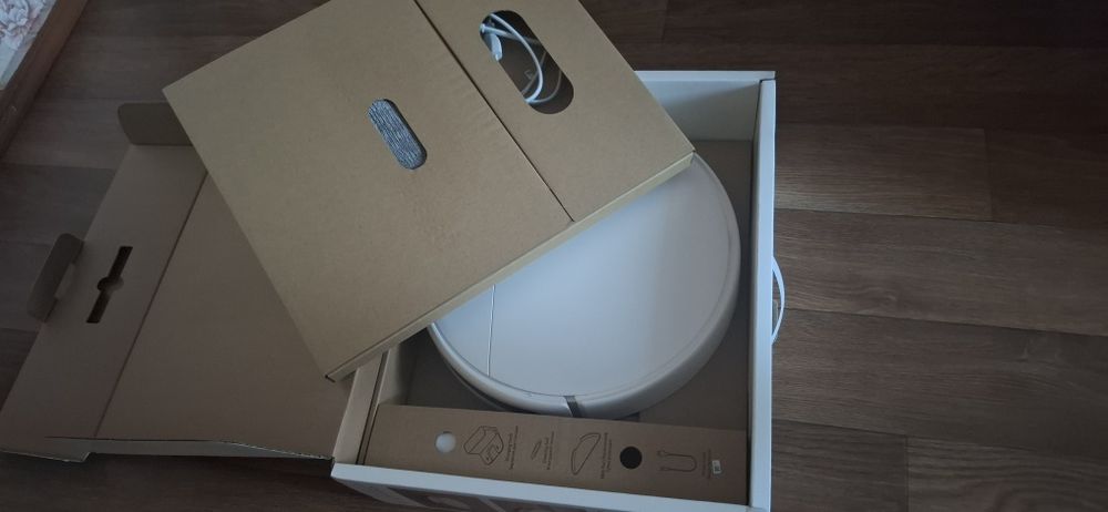 Робот пилосос Mi 2 lite