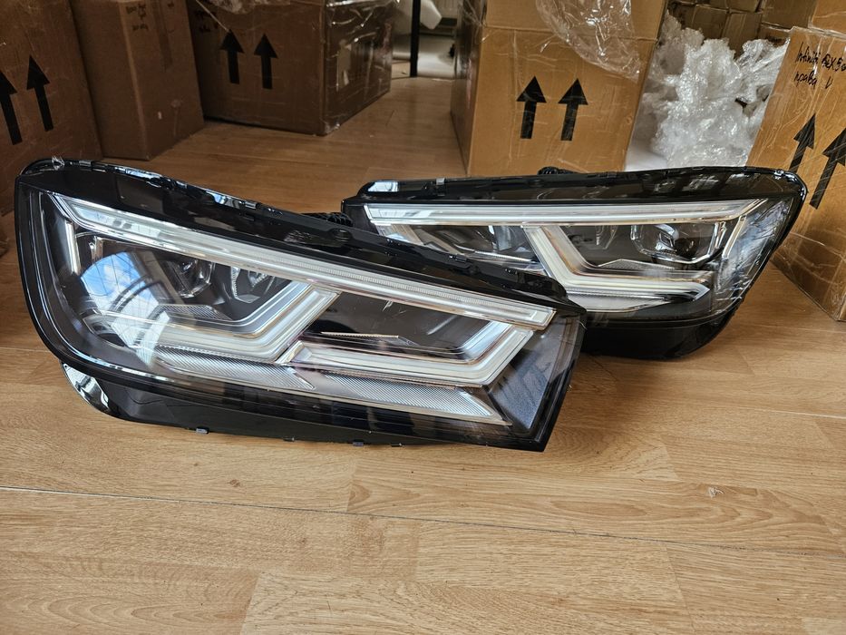 AUDI Q5 SQ5 2018 2019 2020 LED комплект фар  80A941773J