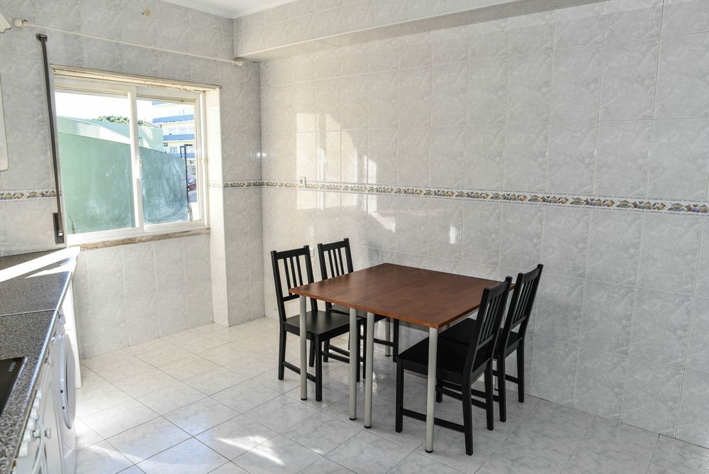 Quarto de casal (Excelente Localização)