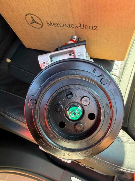Компрессор кондиционера Mercedes Мерседес E-Class W213 C238 S-Class W222 A0008301604 A0008300004