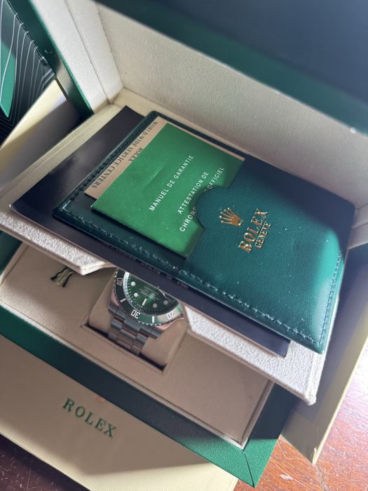 Rolex Submariner Hulk Green
