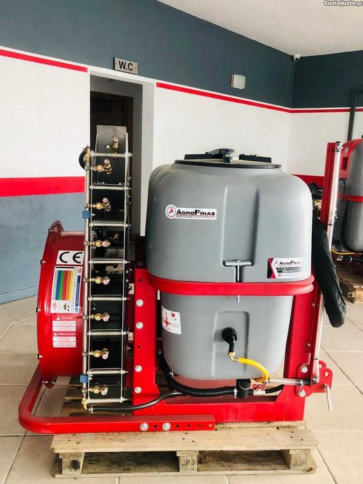 Pulverizador Suspenso Manez Lozano Dinamic 300L -Turbina/Torre em Inox