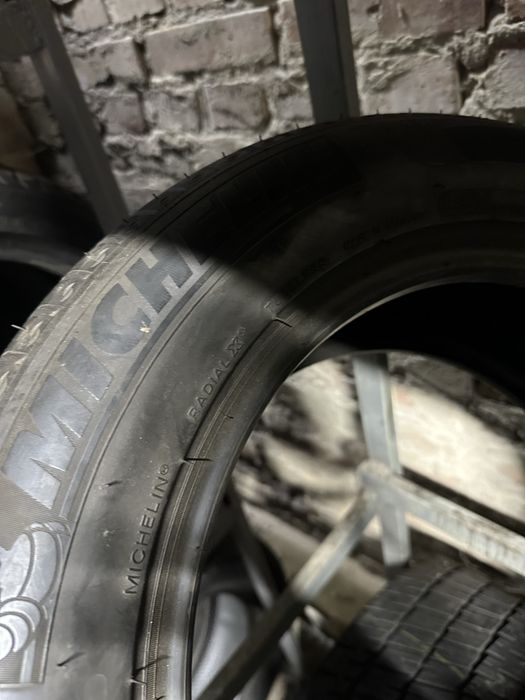 Резина 225/55/16 Michelin R16 літо шини пара