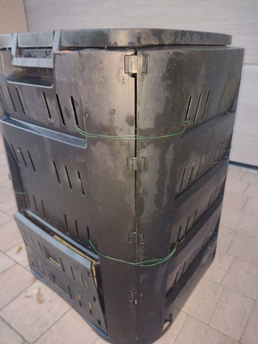 Kompostowniki 220l