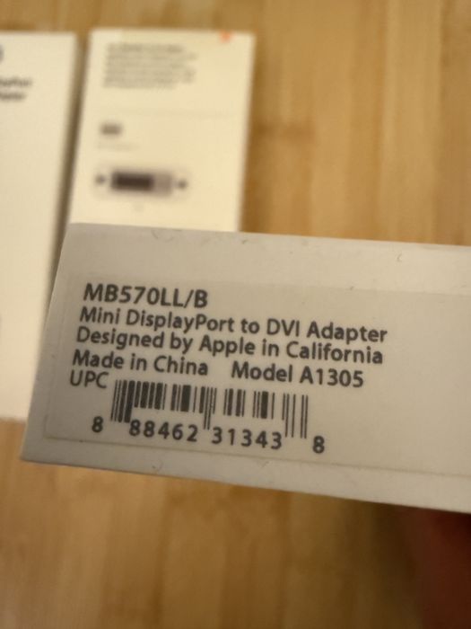 Адаптер Apple A1305 MB570 Mini DisplayPort to DVI Adapter