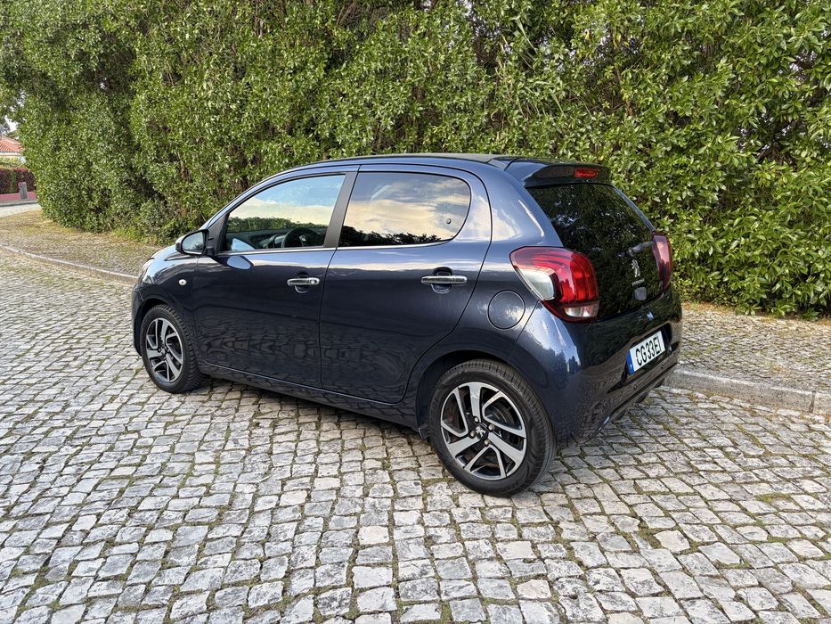 Peugeot 108 1.2 Allure Top Teto de abrir panoramico