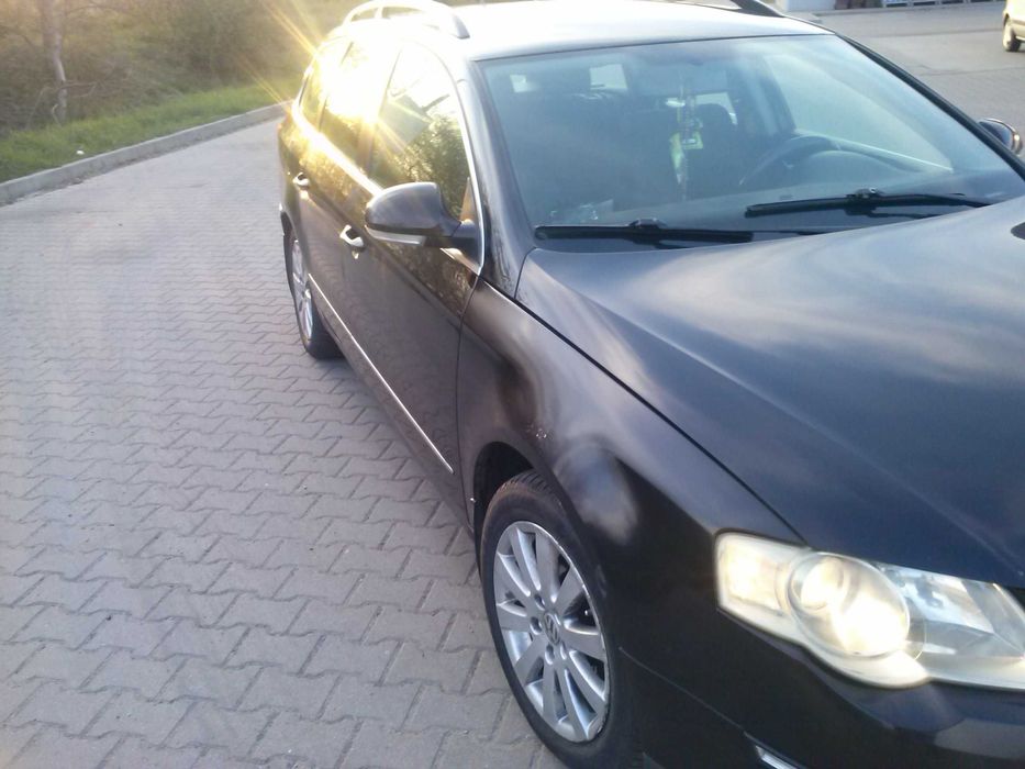 samochod osobowy w pasat b6 2.0 diesel140 lonny