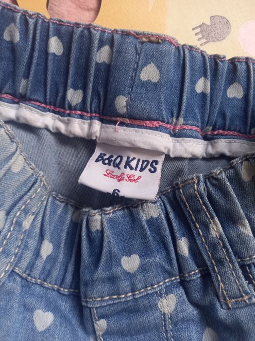 Przepiękne spodnie jeansy serduszka  B&Q Kids roz 6 lat 116 cm