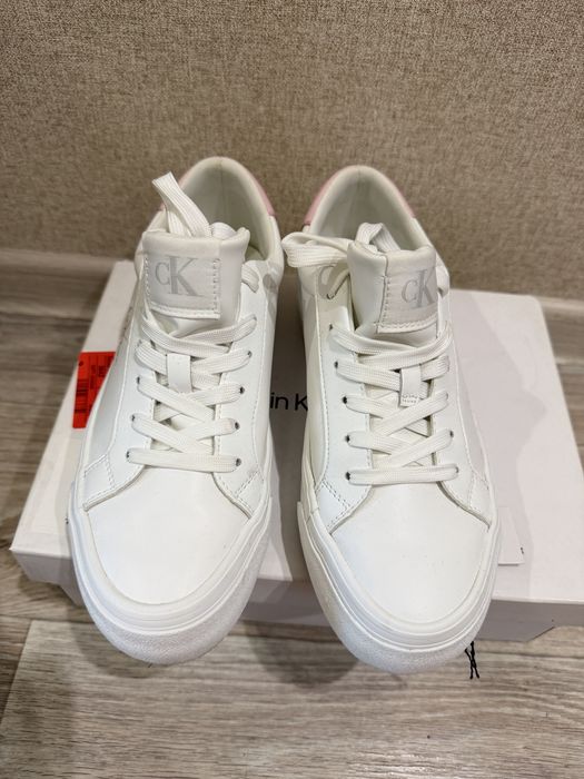 Кеды женсеие calvin klein