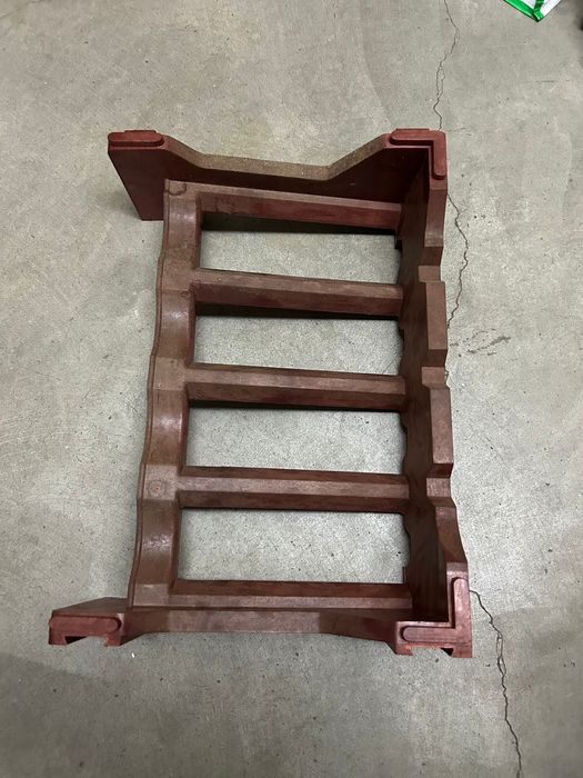 Garrafeira de montar