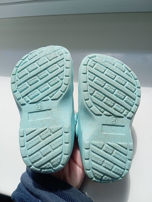 Crocsy dziewczęce rozmiar 25