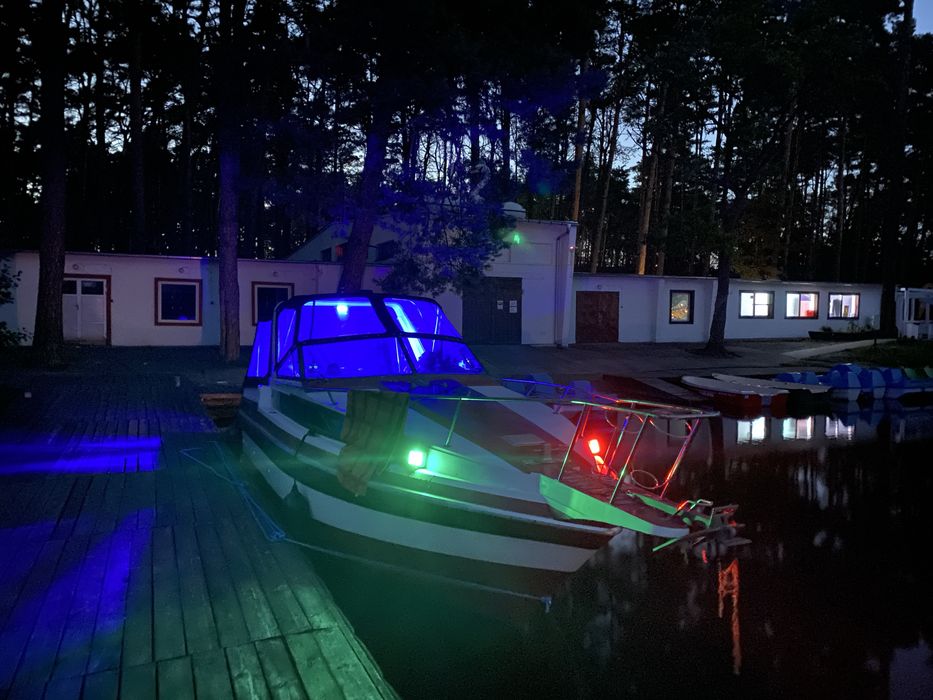 Jacht łódz motorowa century mirada nie bayliner + przyczepa