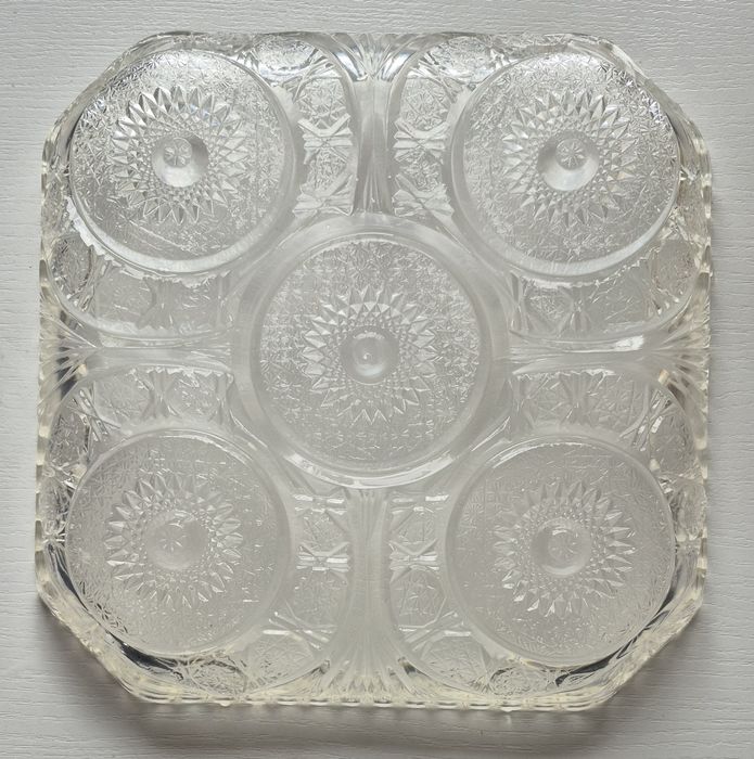 Plastikowa taca 25x25x 3 cm