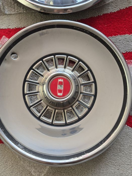 Kołpaki Hubcaps 15" Ford LTD Zabytek