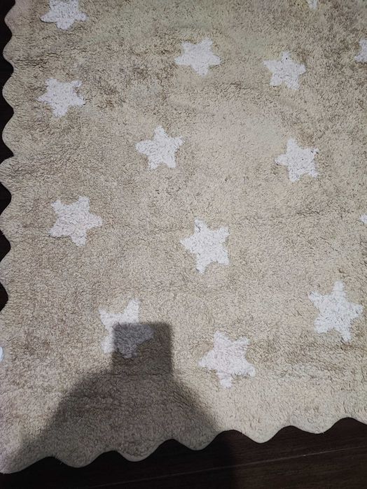 Tapete cinza com estrelas