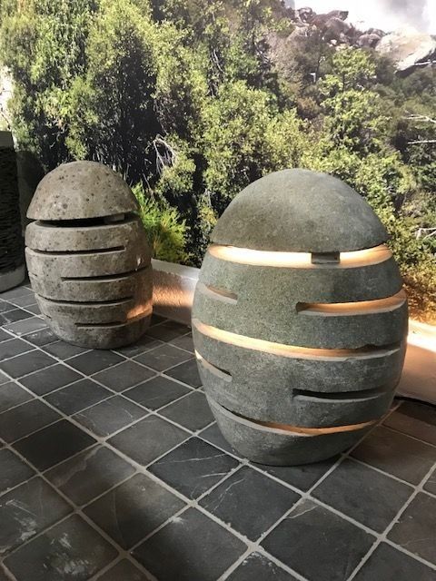 Candeeiros em pedra natural