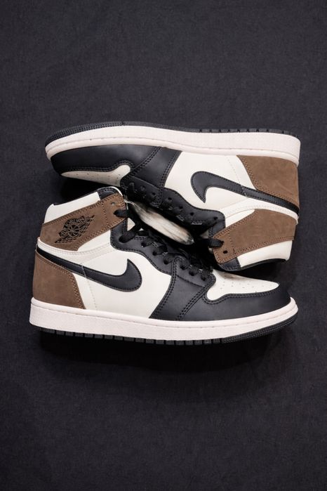 Air Jordan 1 Mocha