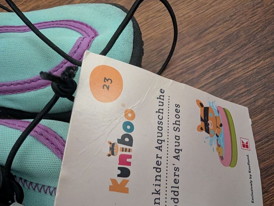 Nowe buty do wody