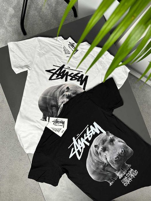 BIG Logo • Новые Футболки Stussy Basic • Черная / Белая • Стусси Принт