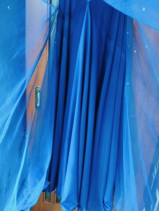 Продам выпускное платье