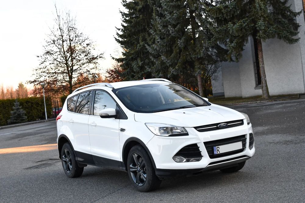 Ford Kuga 2.0 D Led Skóry Czujniki RZESZÓW !