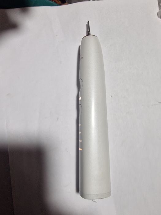 Szczoteczka soniczna philips Hx991R  seria 9