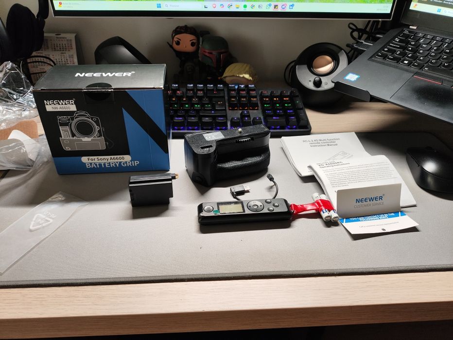 Battery Grip Neewer para Sony A6600 + comando remoto