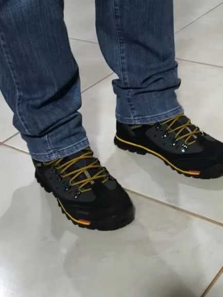 Buty trekkingowe wysokie