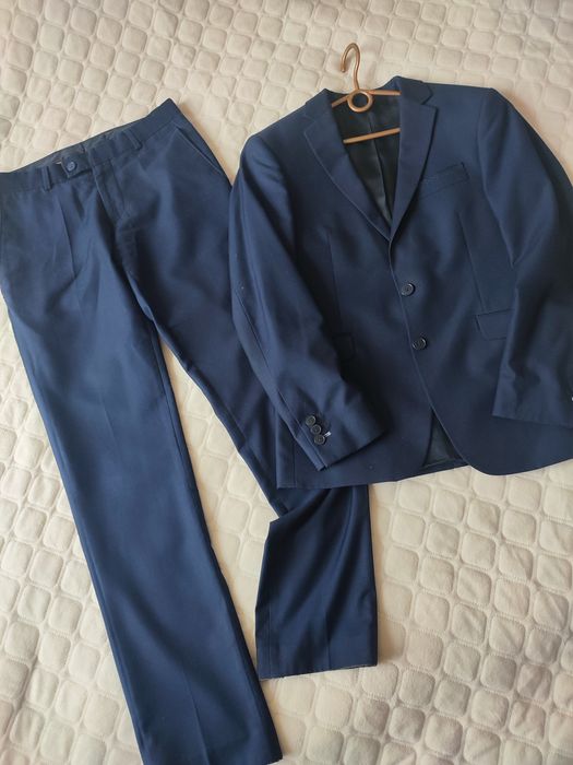 Чоловічий костюм на хлопця S 44. Костюм на випускний. Піджак та брюк