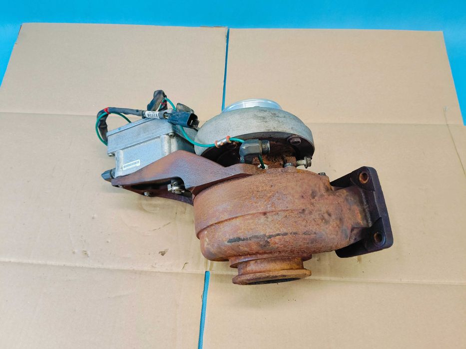 Claas Axion 840 C-Matic 13r 240KM A09 Turbosprężarka Turbina BorgWarne