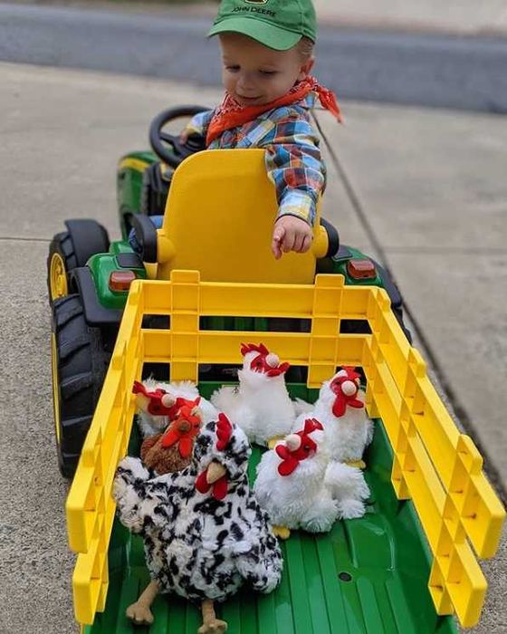 Ciągnik na akumulator JOHN DEERE traktorek z przyczepką PEG PEREGO