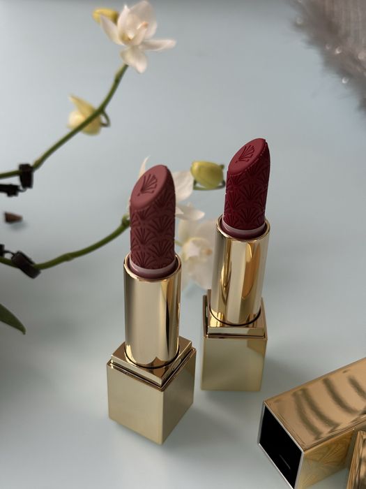 Помада красная розовая estee lauder оригинал