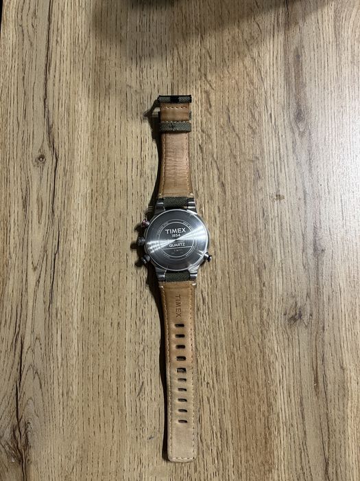 Zegarek Timex T2N721 stan dobry